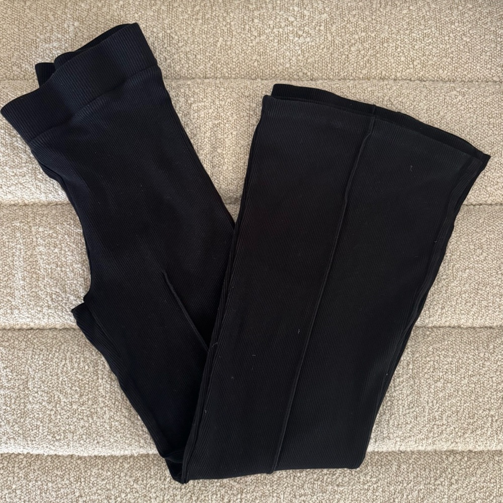 Donni Rib Kick Flare